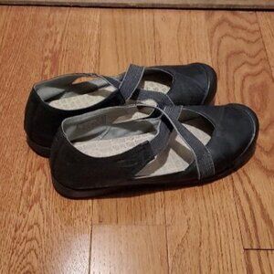 Keen Ballet Flats Size 9 Black